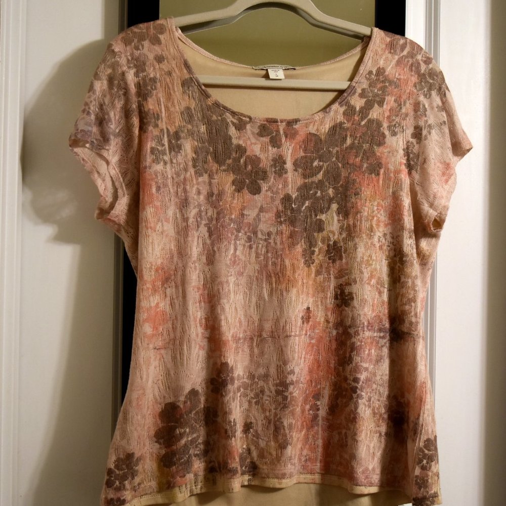 Coldwater Creek floral lined top.
